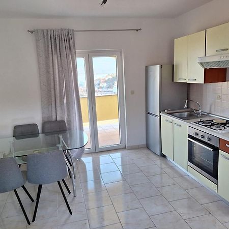 Apartments Mikecin Novigrad  Esterno foto